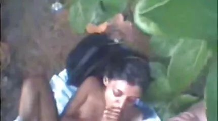 Con đĩ titted có một thời gian khó phim sex nhat ban hay nhất khăn với một tinh ranh lớn.