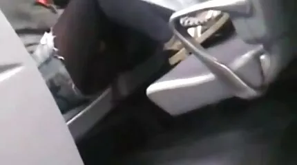 Một game thủ với bộ ngực cỡ năm phimsex nhat ban ko che ghi bàn liên tiếp vào một anh chàng và thủ dâm vào lồn của cô ấy trong trò chuyện roulette.